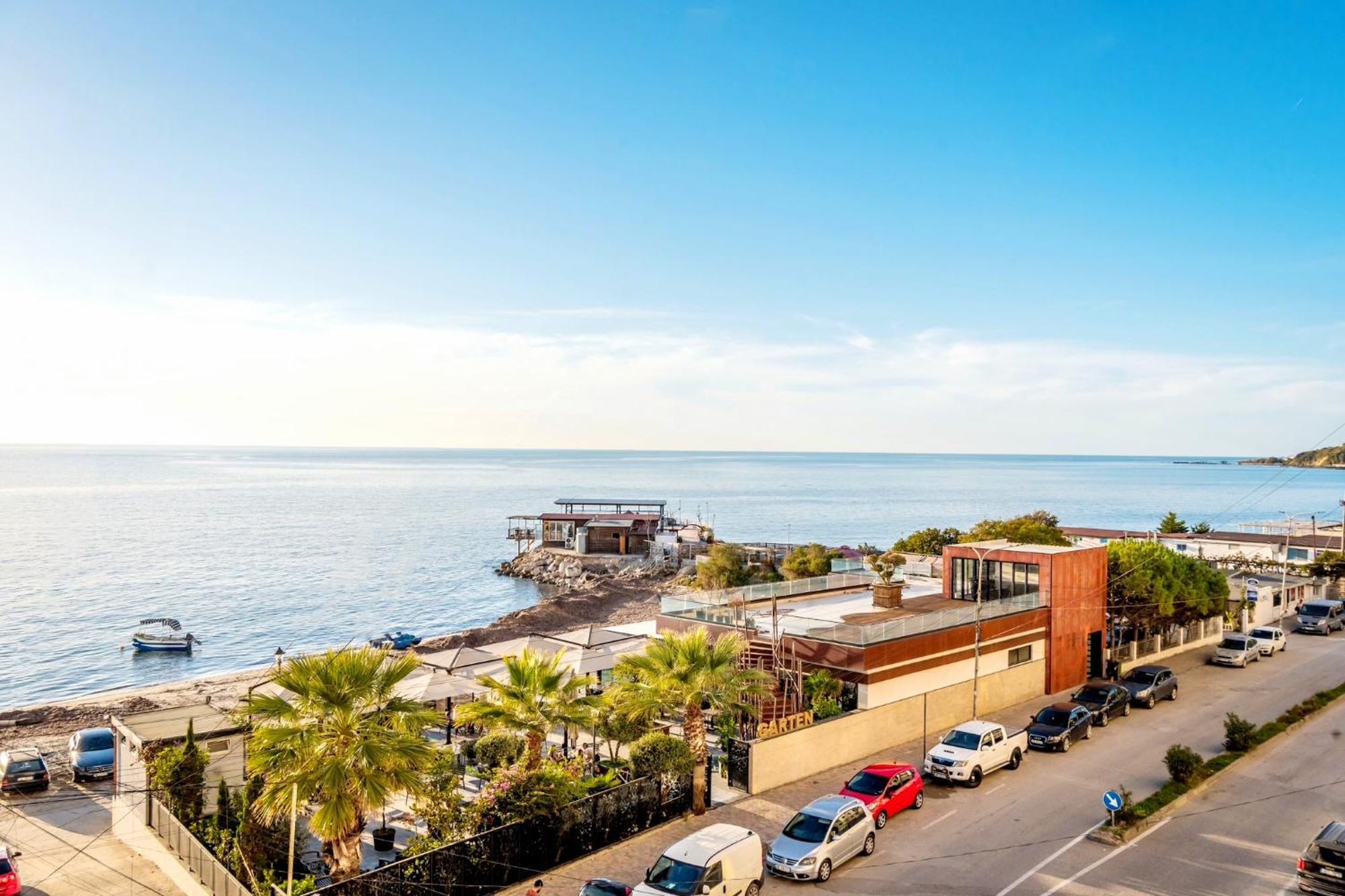 Sophie Waterfront Central Durres Bagian luar foto